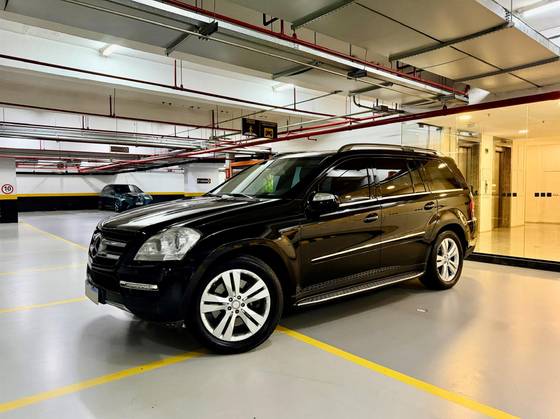 MERCEDES-BENZ GL 500 5.5 V8 GASOLINA 4P AUTOMÁTICO MERCEDES-BENZ GL 500 5.5 V8 GASOLINA 4P AUTOMÁTICO
